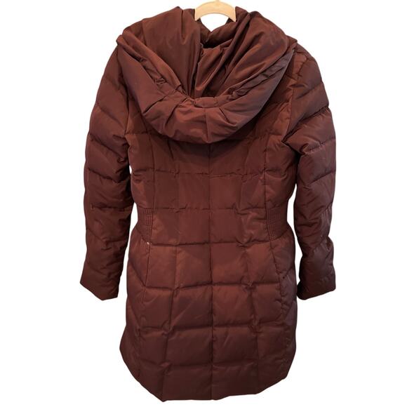 Cole Haan Signature Hooded Down Puffer Coat Small Merlot Baffle-Box Quilted - Picture 2 of 16